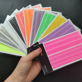 1 Adet Yılan Derisi Tasarım Nail Art Sticker 9 * 12cm Renkli Lazer+Floresan Kendinden Yapışkanlı Neon Manikür Kaymak Süslemeleri ve *ve a