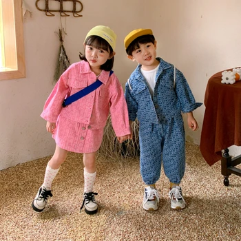2022 Bahar Çocuk Giysileri Pamuk Rahat Kız ve Erkek Setleri Kore Katı Kız Takım Elbise Kot Ceket ve Pantolon 2 Adet