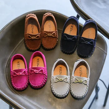 2022 Çocuk makosen ayakkabı Kızlar Sonbahar Mary Jane Ayakkabı Erkek Kore Yumuşak Rahat Yumuşak siyah ayakkabı Öğrenciler için Damla nakliye
