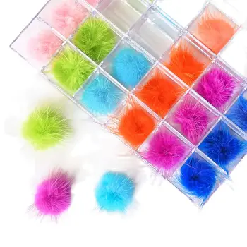 24 Adet / kutu Ayrılabilir Mıknatıs Ponponlar Tırnak Charm Telaş Hairball Kiti 2.7 * 2.7 cm 6 Renk Lehçe Manikür DIY 3D Dekorları Tırnak C#28