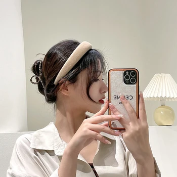 Moda kadın Saç Çember Hairband Katı Peluş Kafa Bandı Geniş Yastıklı Şapkalar Kızlar için Şık saç bandı Şapkalar saç aksesuarları